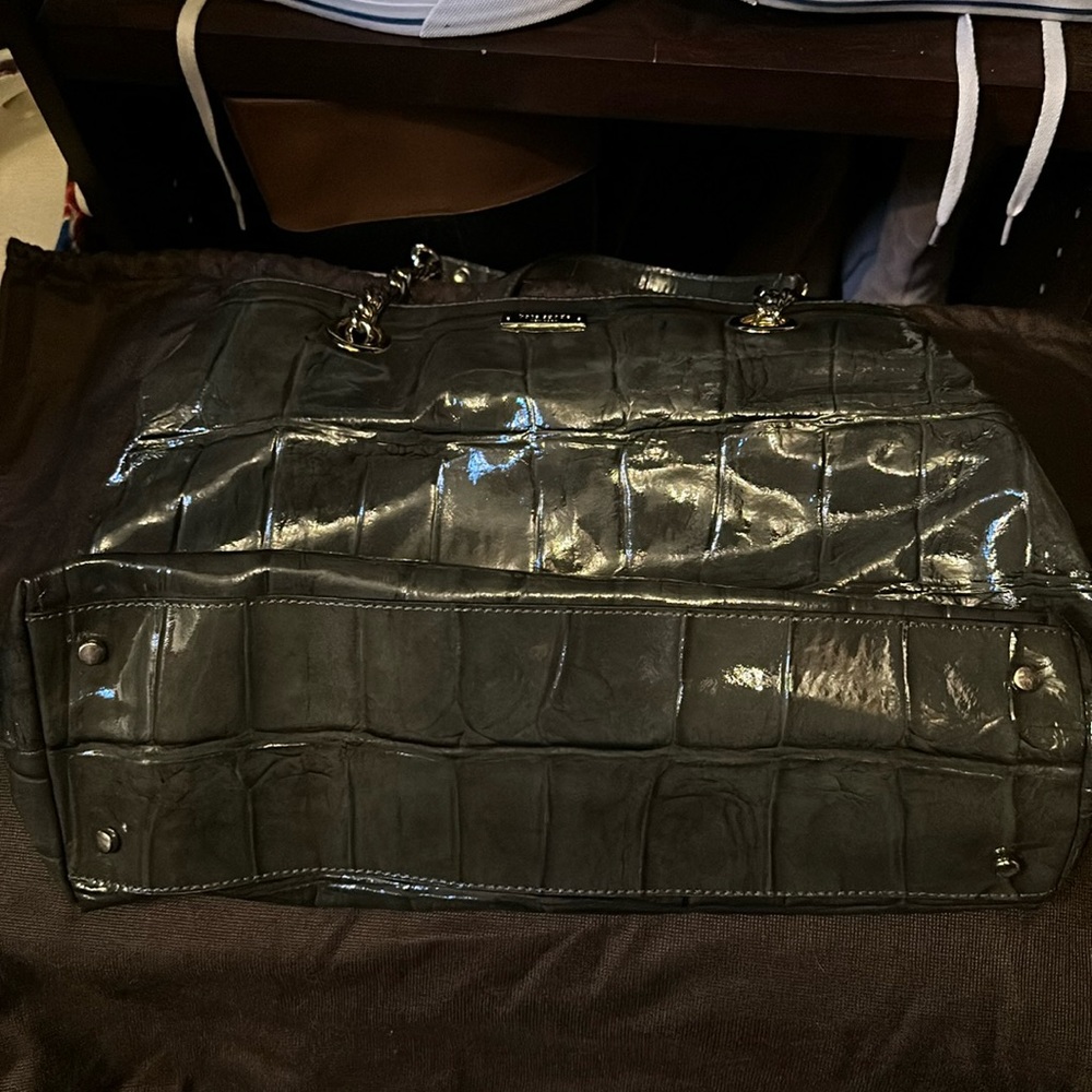 Grey textured print gold hardware chain Kate Spade handbag